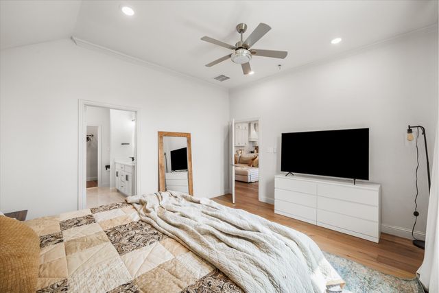 1883 Meadowview, Canton, TX 75103
