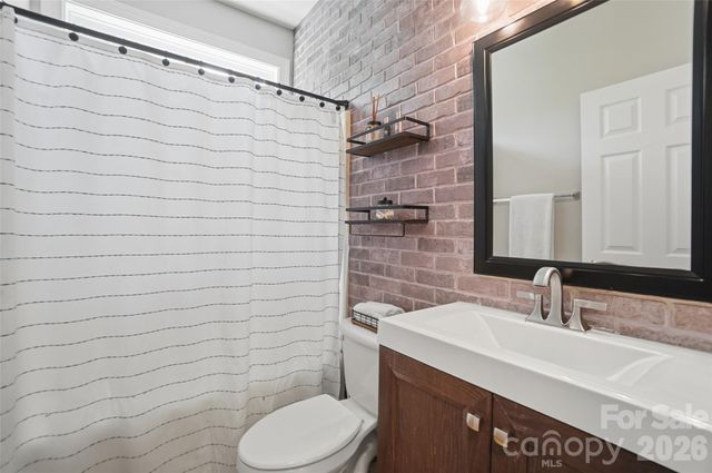 179 Shoreline Parkway, Tega Cay, SC 29708