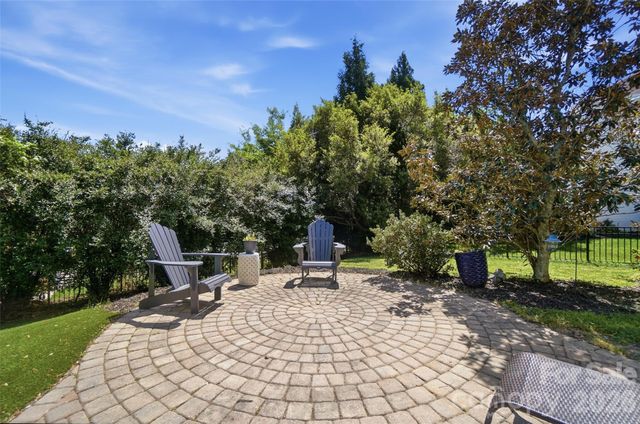 179 Shoreline Parkway, Tega Cay, SC 29708