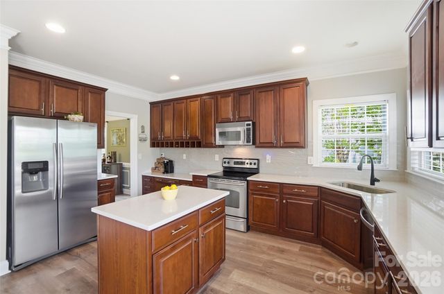 179 Shoreline Parkway, Tega Cay, SC 29708