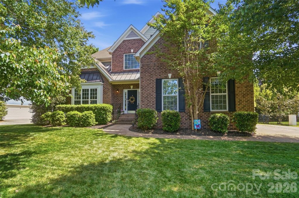 179 Shoreline Parkway, Tega Cay, SC 29708