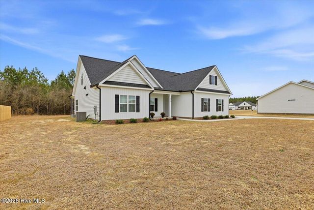 204 Fitzgerald Drive, Pikeville, NC 27863