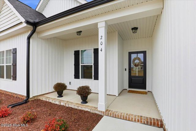 204 Fitzgerald Drive, Pikeville, NC 27863