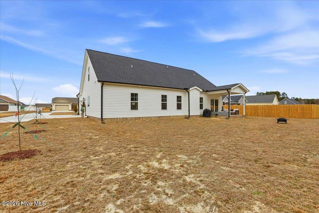 204 Fitzgerald Drive, Pikeville, NC 27863