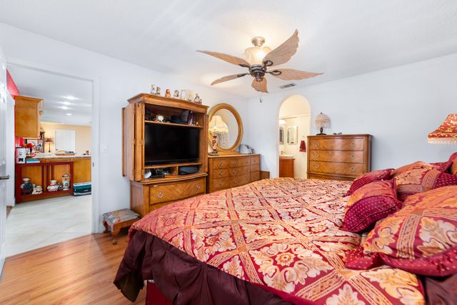 686 Joy Street, Sebastian, FL 32958