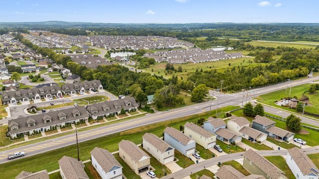 20 Pointer Pl, Lebanon, TN 37087