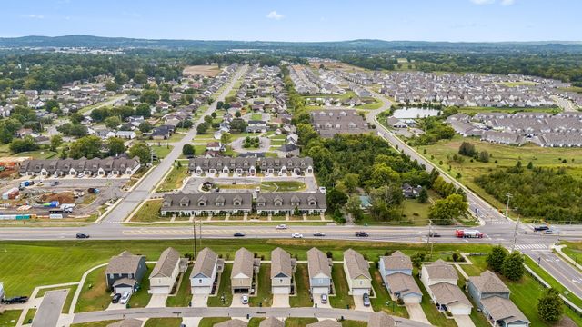 20 Pointer Pl, Lebanon, TN 37087
