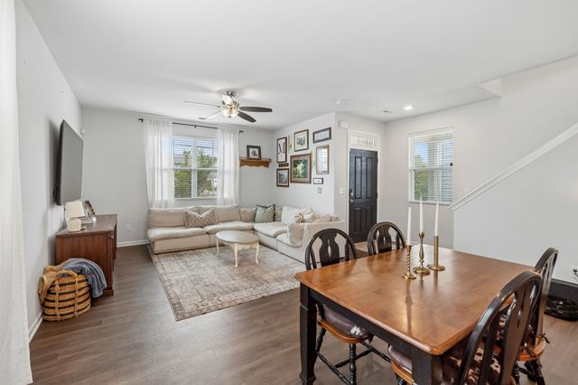 20 Pointer Pl, Lebanon, TN 37087