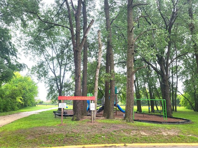 318 Campbell Avenue, Calumet City, IL 60409