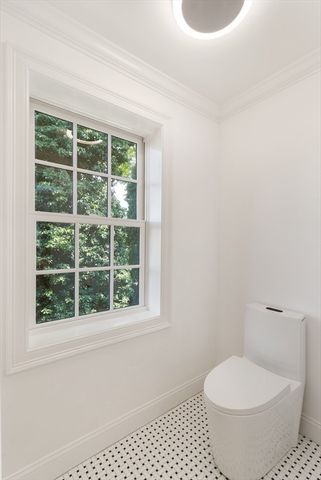 48 Fayette St, Boston, MA 02116