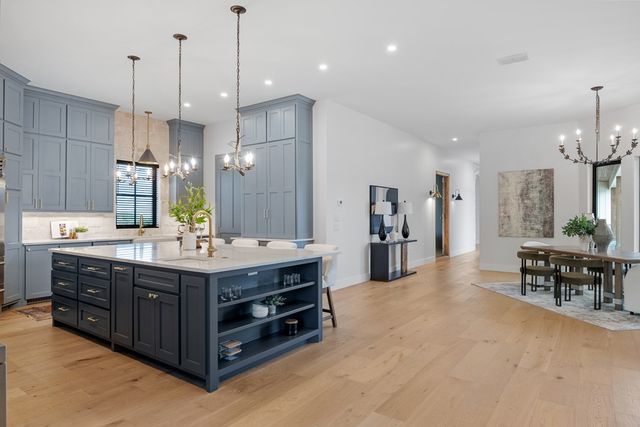 4108 Stone Creek Dr., Kerrville, TX 78028