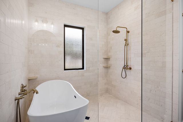 4108 Stone Creek Dr., Kerrville, TX 78028