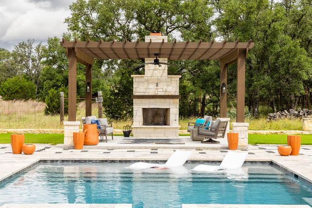 4108 Stone Creek Dr., Kerrville, TX 78028