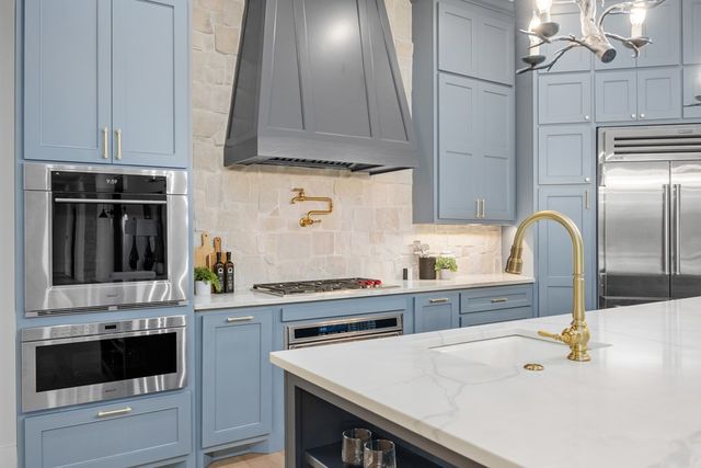 4108 Stone Creek Dr., Kerrville, TX 78028