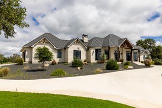 4108 Stone Creek Dr., Kerrville, TX 78028