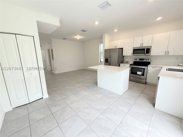 13224 SW 286th St 13224, Homestead, FL 33033