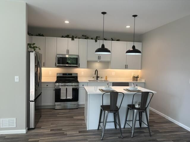 N1004 Palm ROAD, Genoa City, WI 53128
