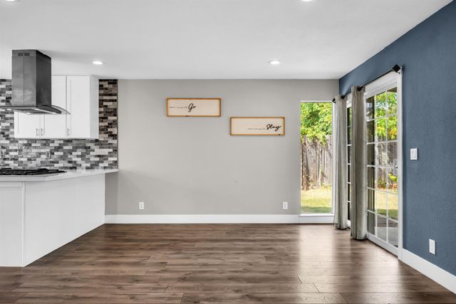 8449 Juglans Dr, Orangevale, CA 95662