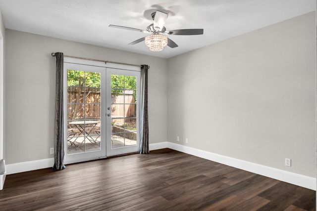 8449 Juglans Dr, Orangevale, CA 95662