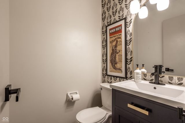 3694 Stratford Place, Carmel, IN 46033