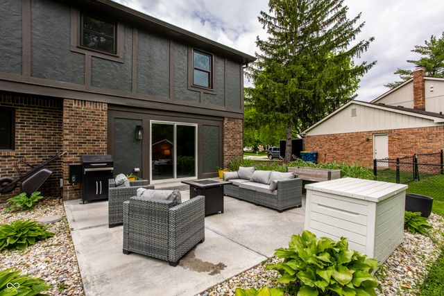 3694 Stratford Place, Carmel, IN 46033