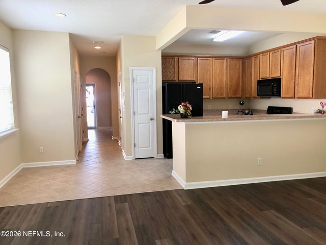 5749 PARKSTONE CROSSING Drive, Jacksonville, FL 32258