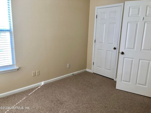 5749 PARKSTONE CROSSING Drive, Jacksonville, FL 32258