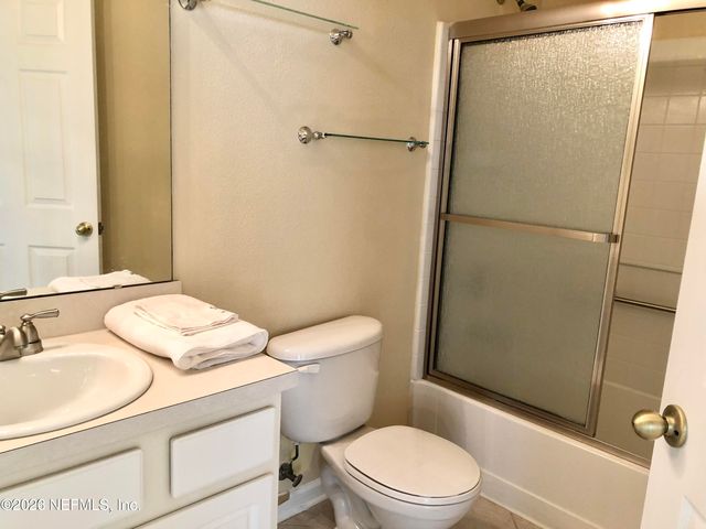 5749 PARKSTONE CROSSING Drive, Jacksonville, FL 32258