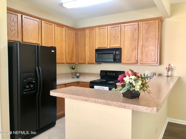 5749 PARKSTONE CROSSING Drive, Jacksonville, FL 32258