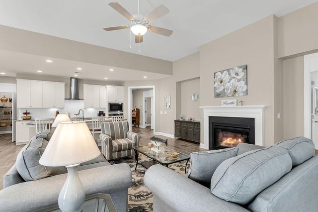 108 Blackbird Loop, Summerville, SC 29483