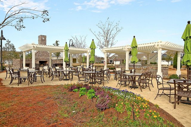 108 Blackbird Loop, Summerville, SC 29483