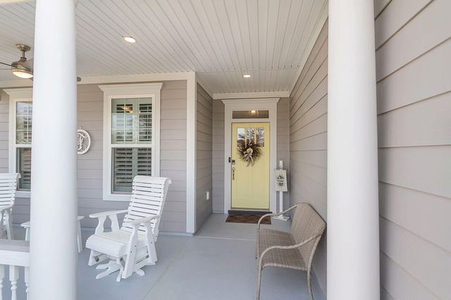 108 Blackbird Loop, Summerville, SC 29483