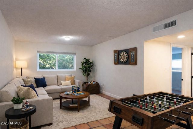 522 E Wesleyan Drive, Tempe, AZ 85282