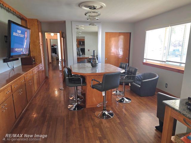 77 Elmview Court, Saginaw, MI 48602