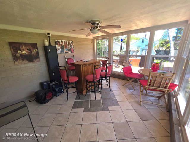 77 Elmview Court, Saginaw, MI 48602