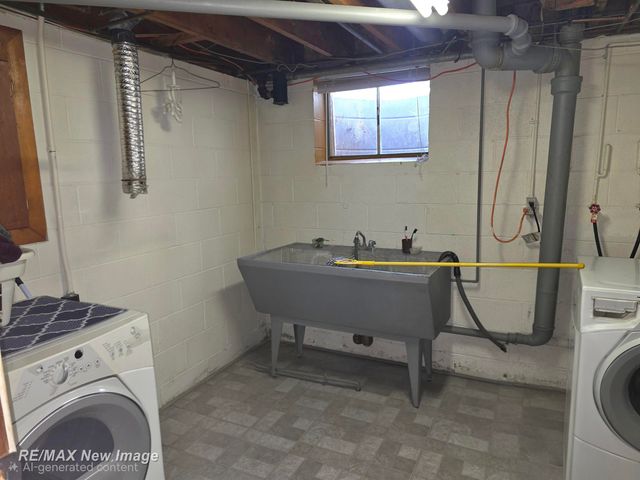 77 Elmview Court, Saginaw, MI 48602