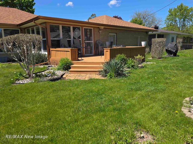 77 Elmview Court, Saginaw, MI 48602