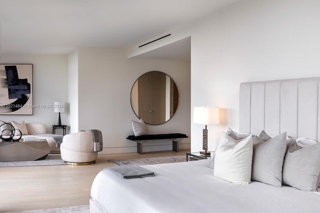 8955 Collins Ave 402, Surfside, FL 33154