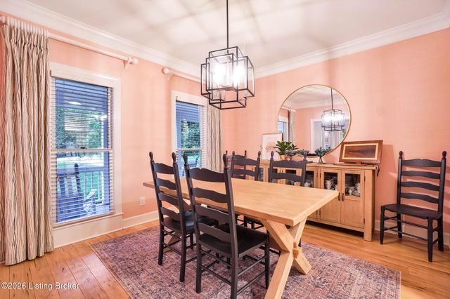 7408 Cambridge Dr, Crestwood, KY 40014
