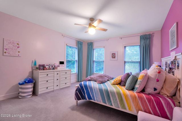 7408 Cambridge Dr, Crestwood, KY 40014