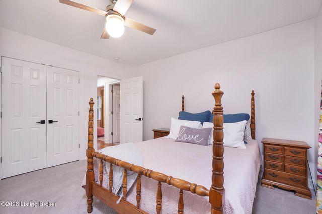 7408 Cambridge Dr, Crestwood, KY 40014