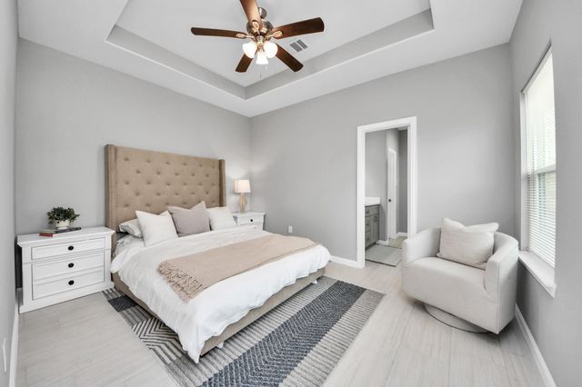 4013 Elmwood Street, Houston, TX 77051