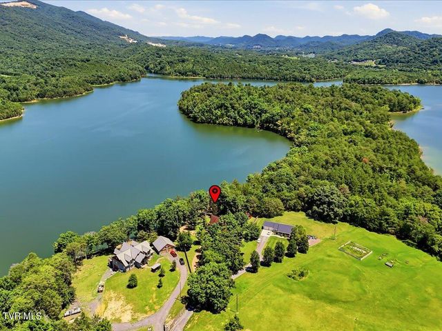 213 Petty Lane, Mooresburg, TN 37811