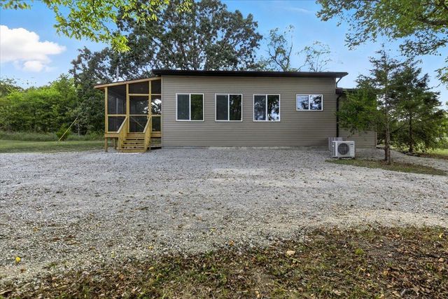 756 State Highway M, Niangua, MO 65713