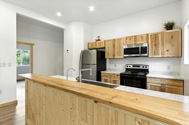 756 State Highway M, Niangua, MO 65713