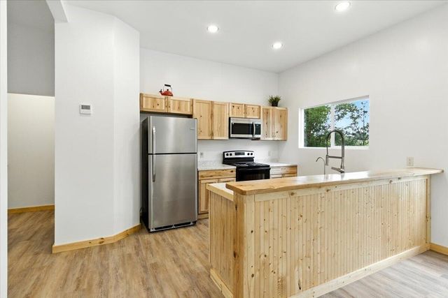 756 State Highway M, Niangua, MO 65713