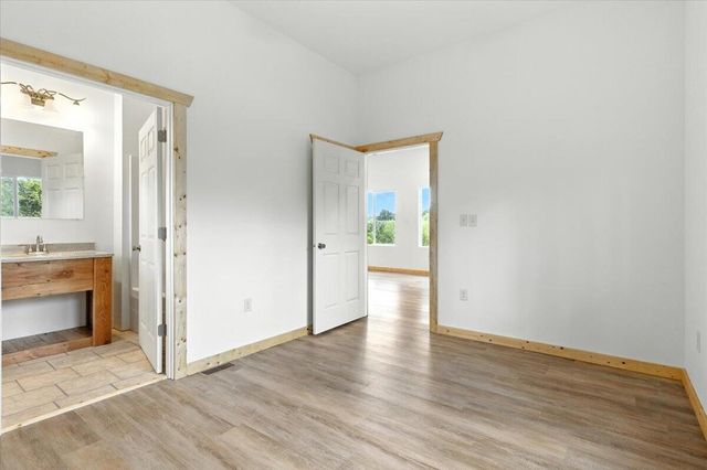 756 State Highway M, Niangua, MO 65713