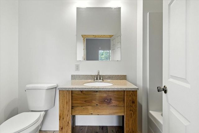 756 State Highway M, Niangua, MO 65713