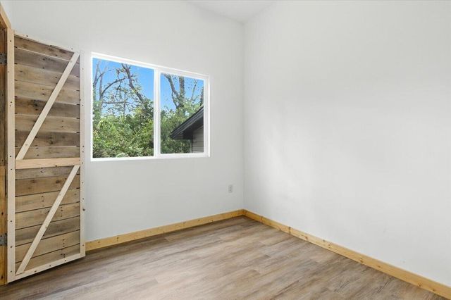 756 State Highway M, Niangua, MO 65713