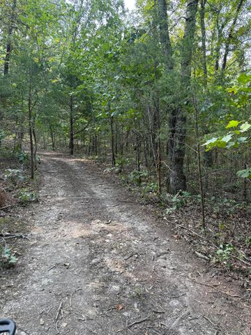 756 State Highway M, Niangua, MO 65713